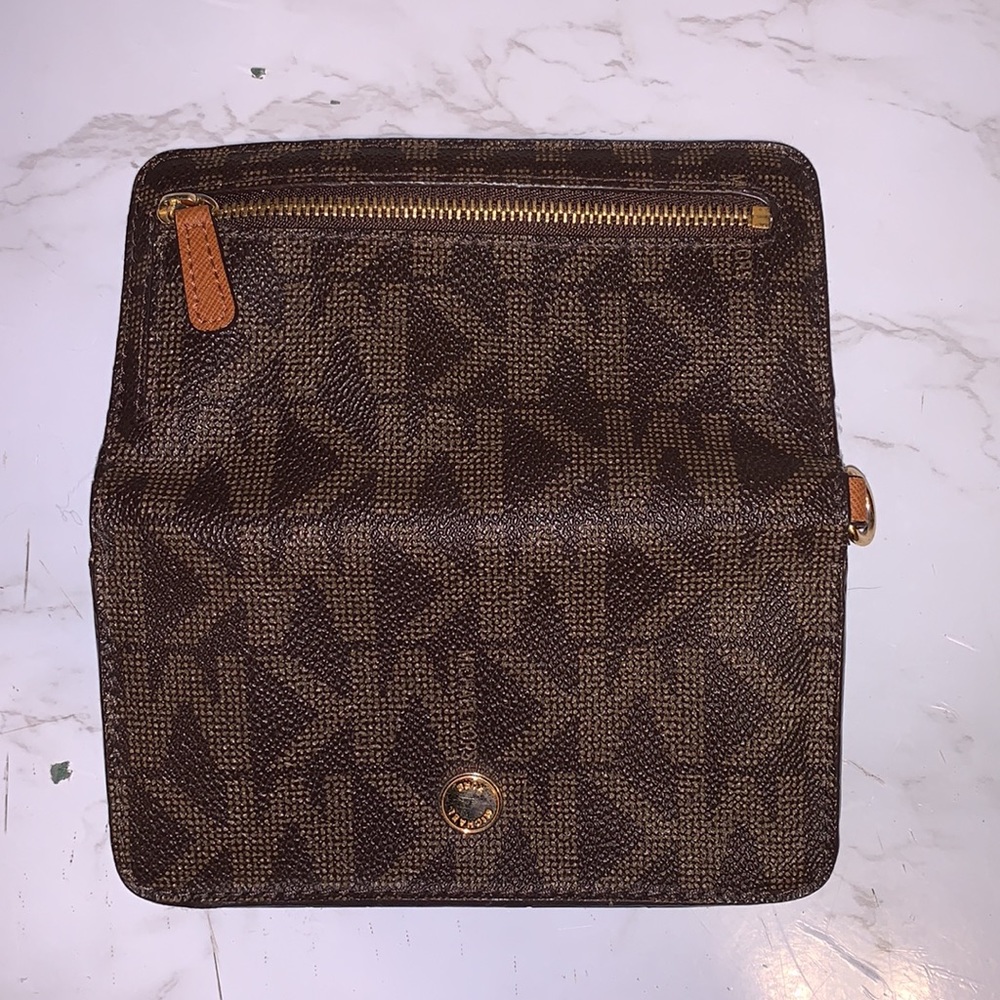 Iphone Wallet/Case - image 3